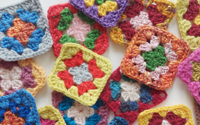 How to crochet a basic granny square